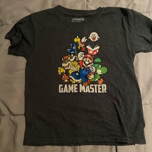 Mario graphic tee